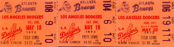 Braves vs Dodgers 1973.jpg (26264 bytes)